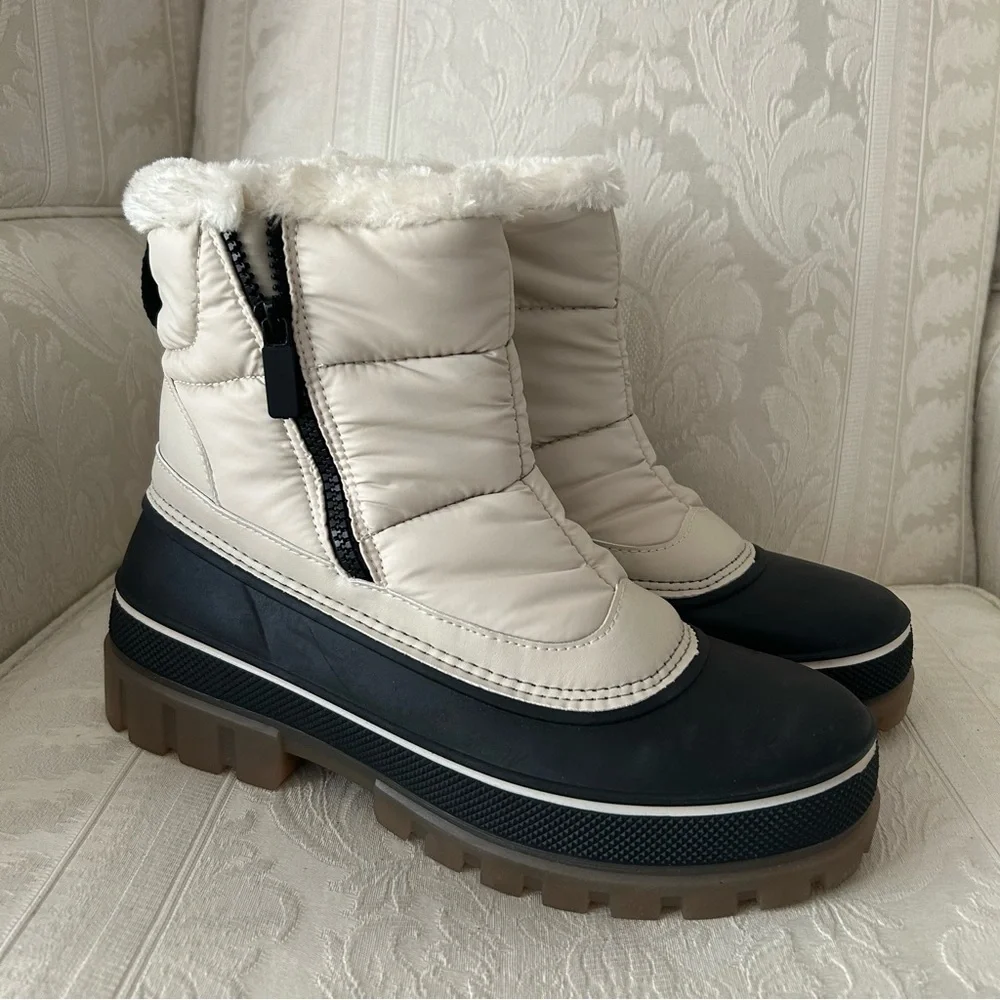 Super warm easy to clean! Cougar Women's Gogo Waterproof Winter Boots size 10